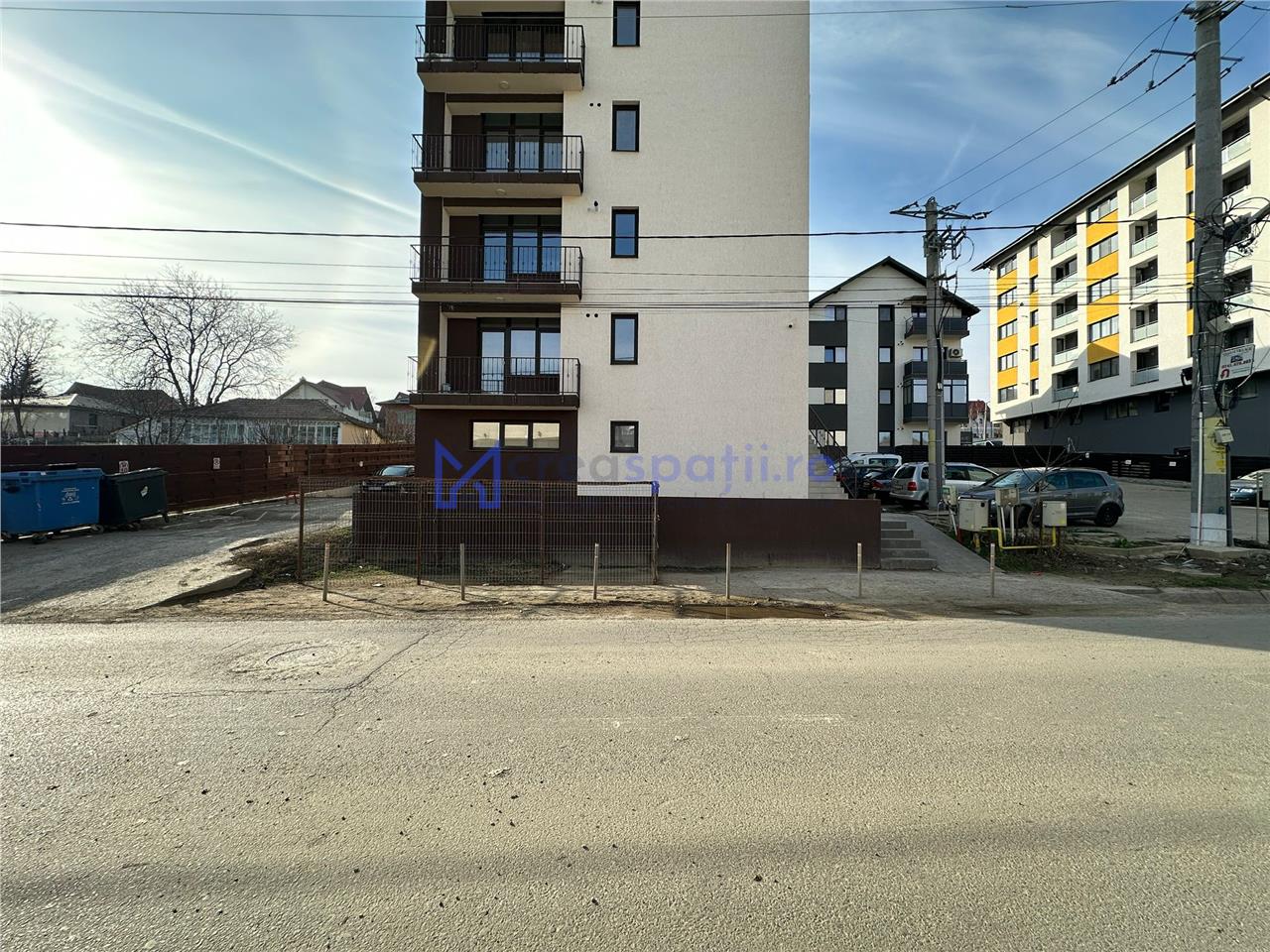 Spatiu comercial vitrat de inchiriat, vanzare, 176mp, Visani, Sf. Ilie